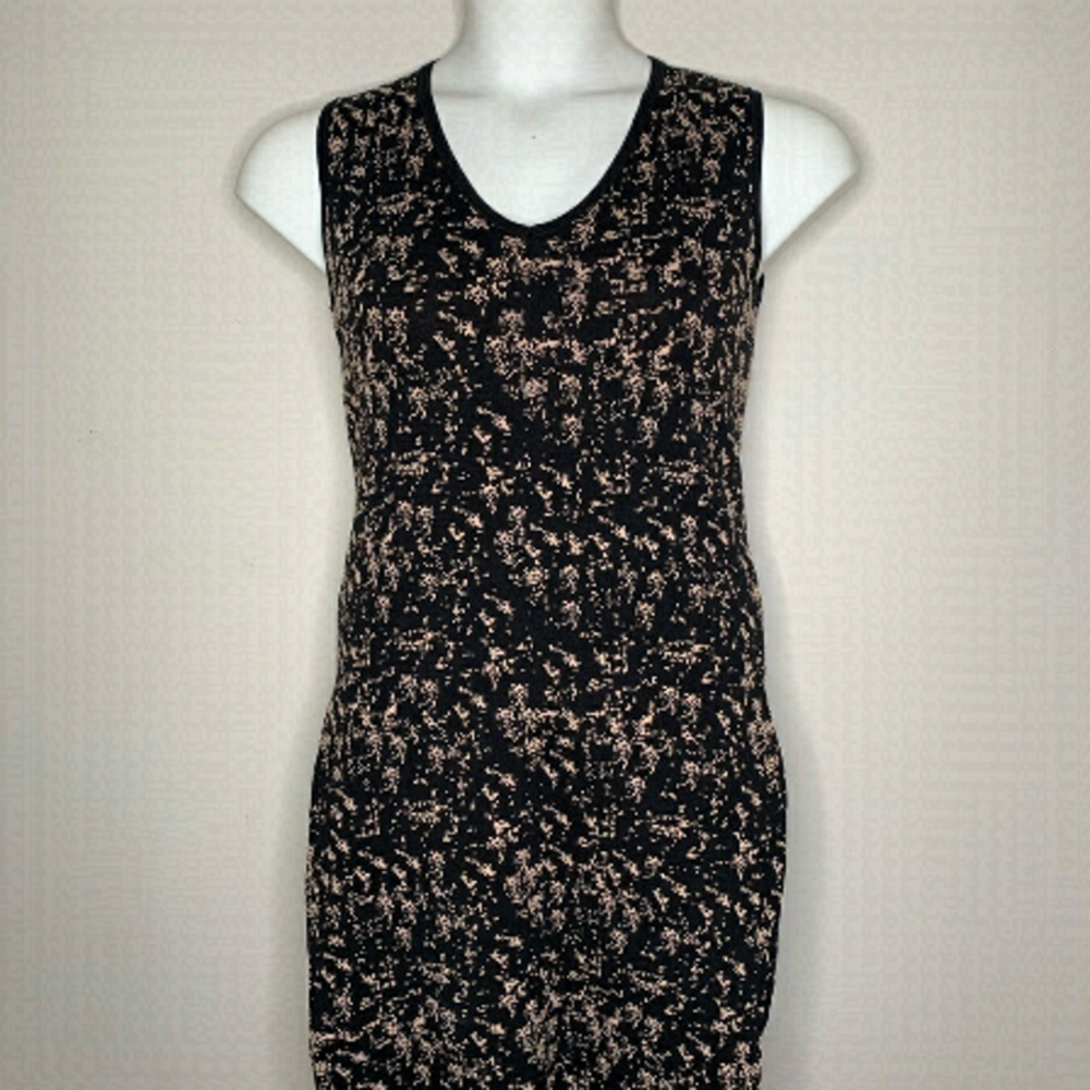 4/$35 Sioni M Mini Bodycon Dress Sleeveless V-Neck
